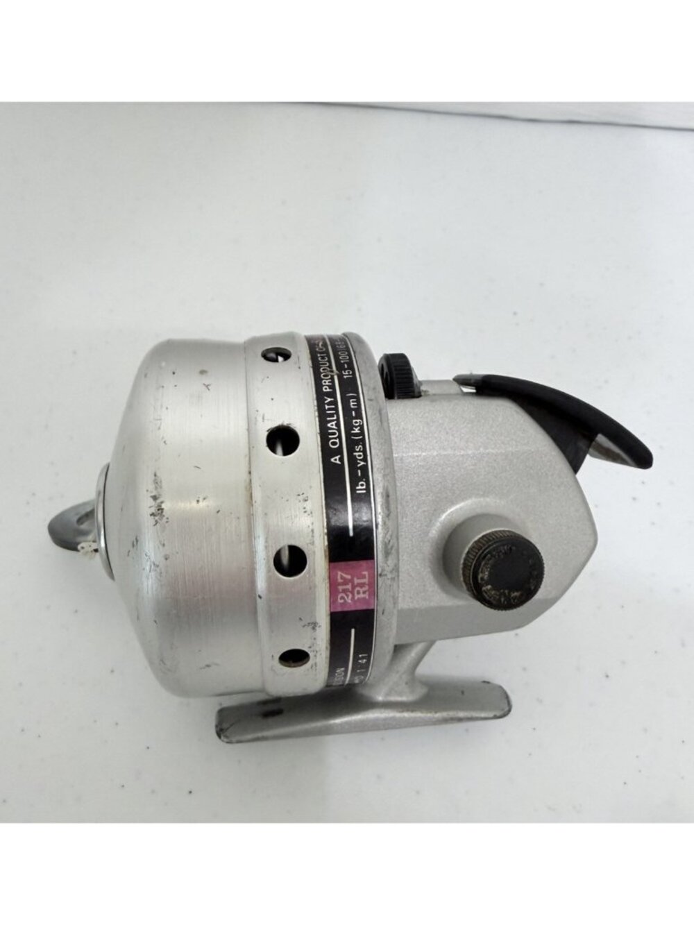Vintage Daiwa Silvercast 217RL Spincast Fishing Reel Aluminum Japan